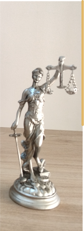 Estatua de justicia